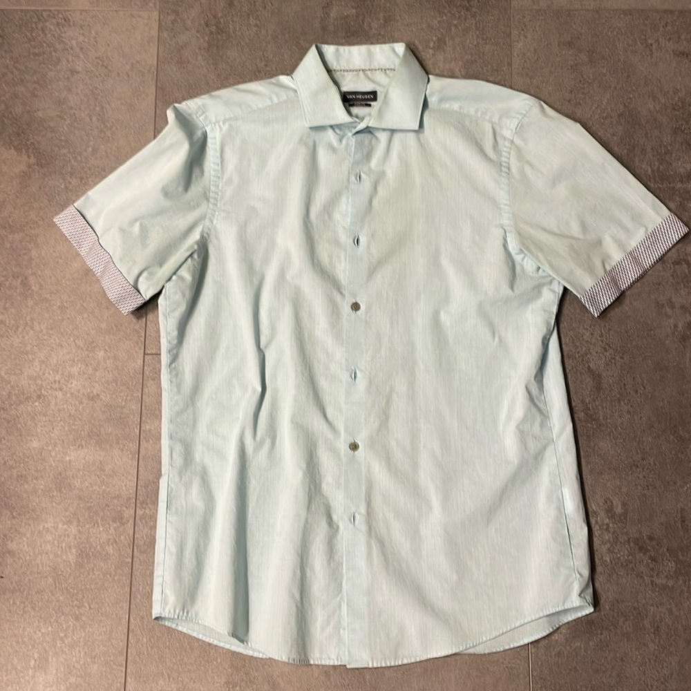 Van Heusen men’s bottom down shirt